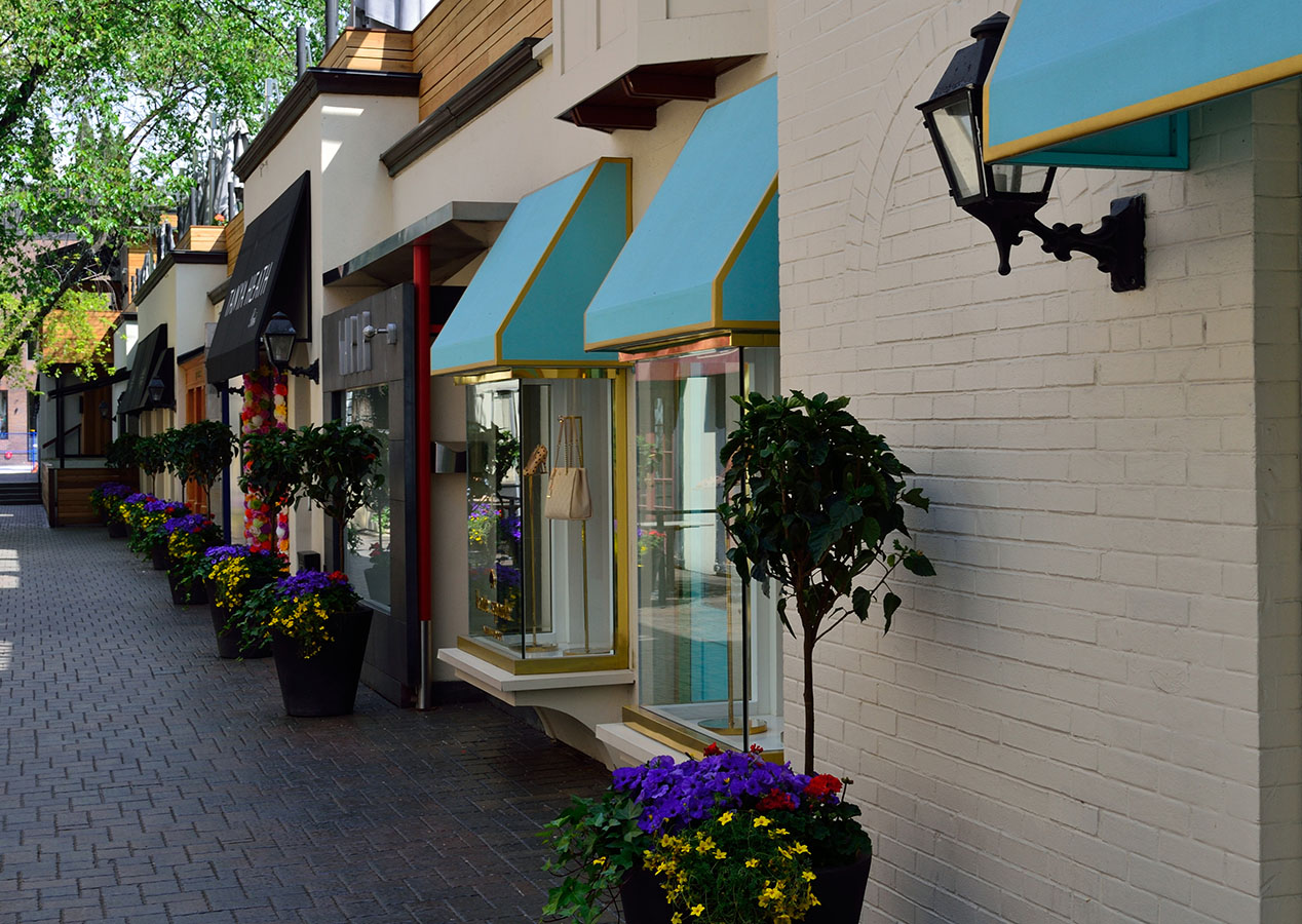 yorkville Real Estate - Toronto Rental Experts, Team of Licensed REALTORS®